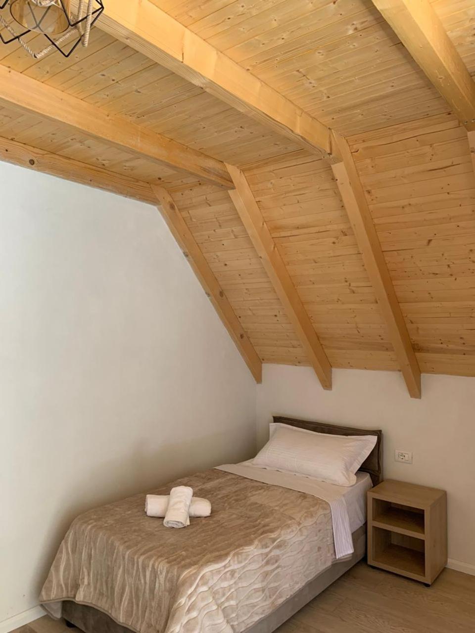 Serenity Guesthouse 세스 외부 사진