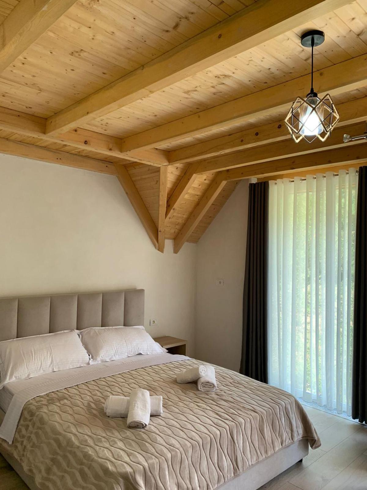 Serenity Guesthouse 세스 외부 사진