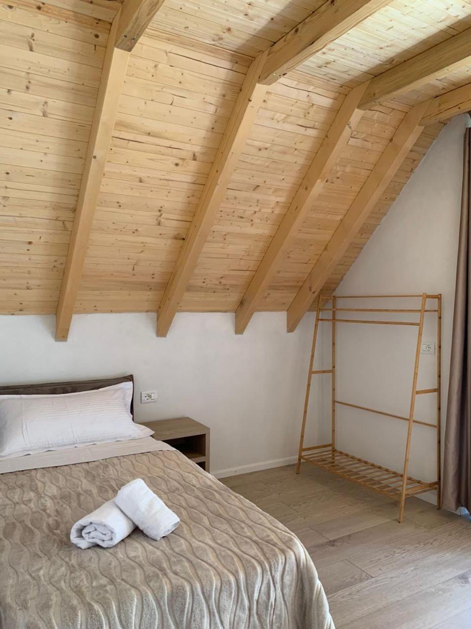 Serenity Guesthouse 세스 외부 사진